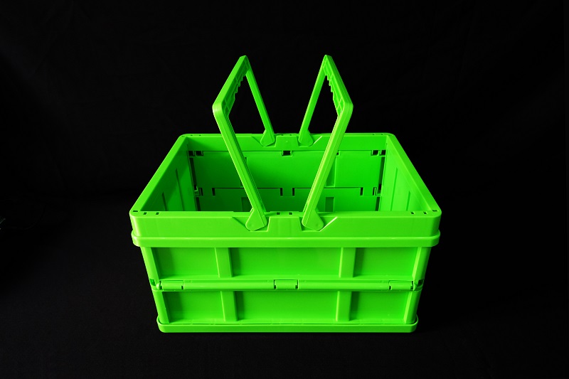 Multipurpose folding plastic containers